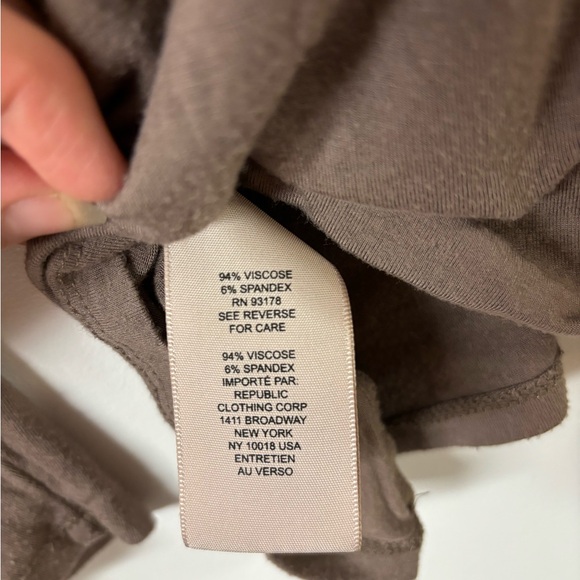 Philosophy brown long sleeve with ruffle size small - Picture 4 of 5